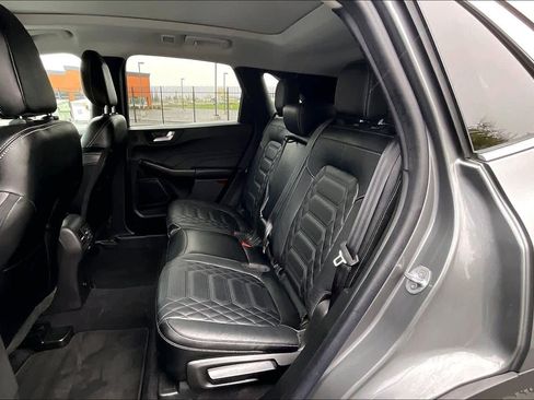 Used 2023 Ford Escape SE w/ PHEV Premium Package image 29