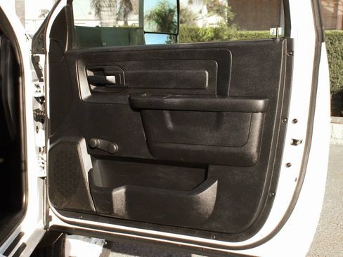Used 2021 RAM 4500 Tradesman RWD image 31