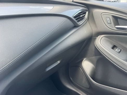 Used 2023 Buick Encore GX Select FWD image 20
