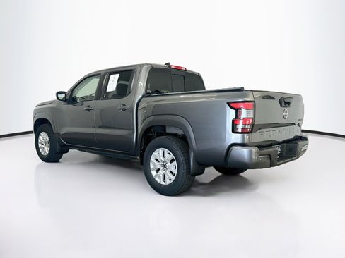 Used 2022 Nissan Frontier SV w/ Technology Package AWD/4WD image 5