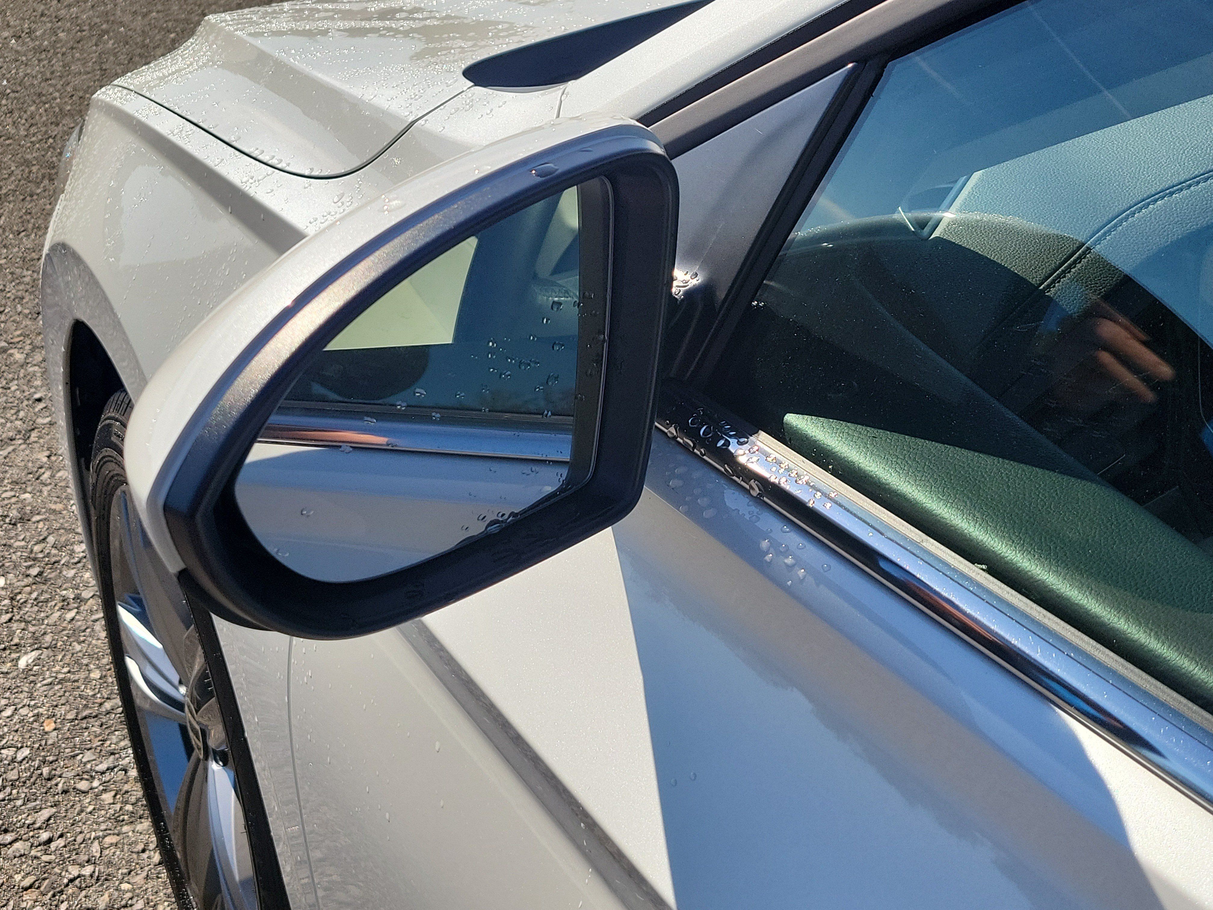 Used 2024 Volkswagen Jetta SE w/ Panoramic Sunroof Package FWD image 10