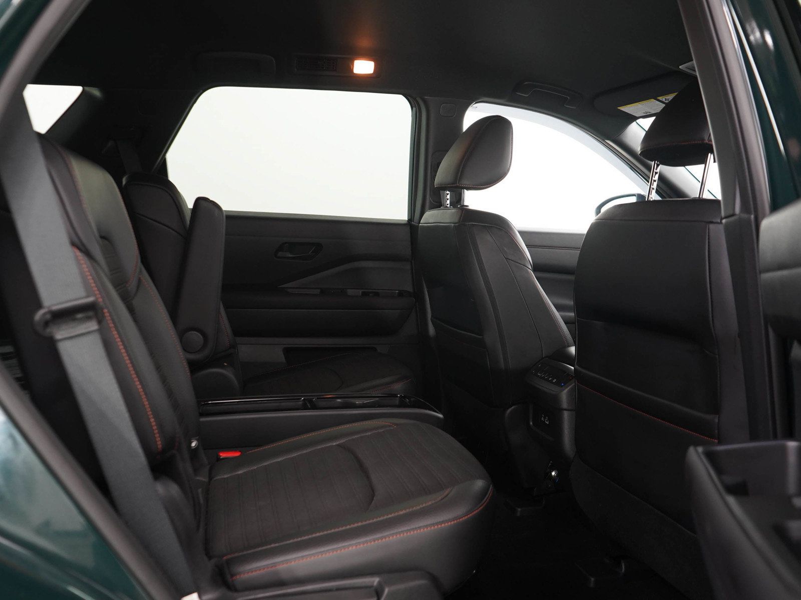 Used 2024 Nissan Pathfinder Rock Creek AWD/4WD image 12
