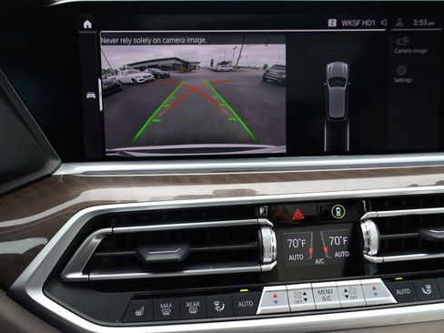 Used 2023 BMW X5 xDrive40i w/ Executive Package AWD/4WD image 36