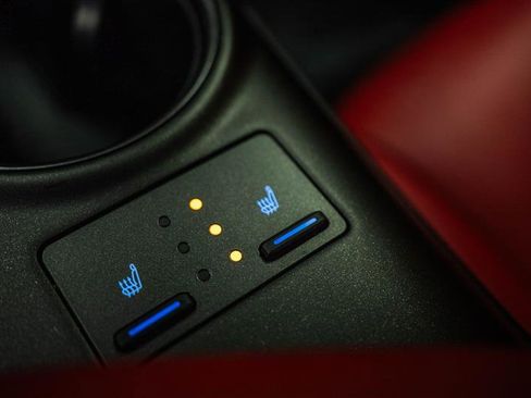 Used 2021 Toyota Camry XSE image 24