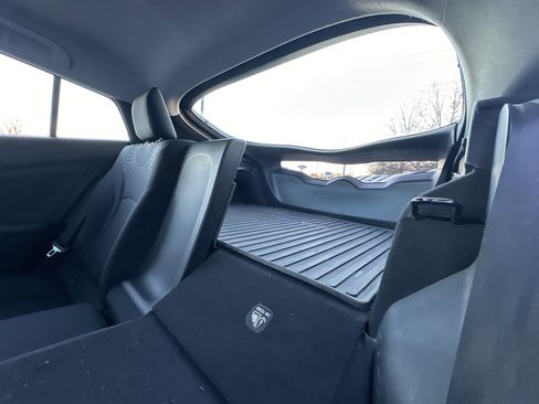 Used 2018 Toyota Prius Prime Plus image 28