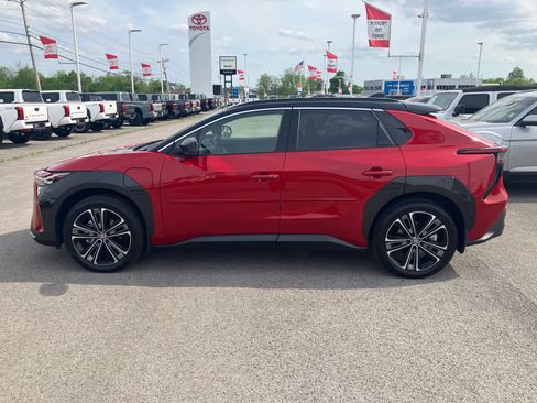 Used 2023 Toyota bZ4X Limited w/ Weather Package image 4