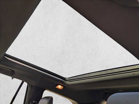 Used 2021 Honda Pilot Black Edition image 19