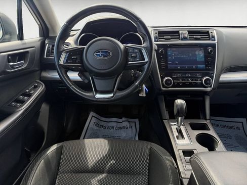 Used 2019 Subaru Outback 2.5i Premium AWD/4WD image 11