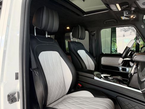Used 2021 Mercedes-Benz G 550 image 29