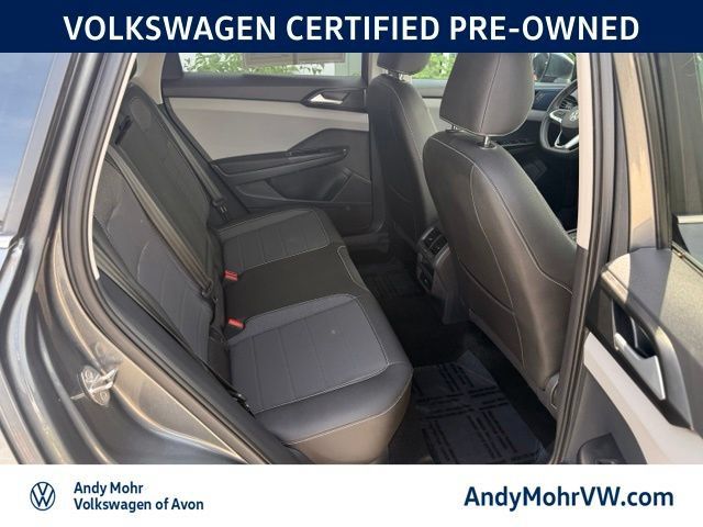 Used 2023 Volkswagen Taos SE FWD image 18