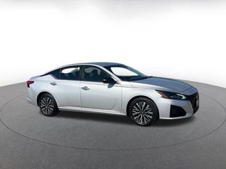 Used 2024 Nissan Altima 2.5 SV video 2