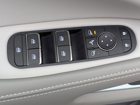 New 2026 INFINITI QX60 Luxe w/ Cargo Package image 13