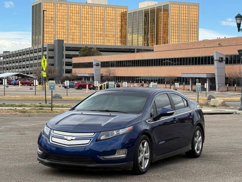 Used 2013 Chevrolet Volt FWD image 33