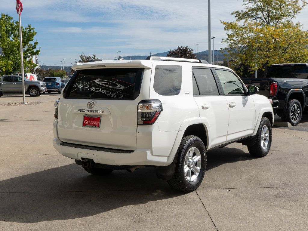 Used 2020 Toyota 4Runner SR5 Premium w/ Moonroof Package AWD/4WD image 7
