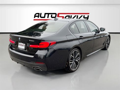 Used 2021 BMW 540i xDrive w/ M Sport Package image 7