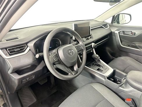 Used 2025 Toyota RAV4 LE image 17