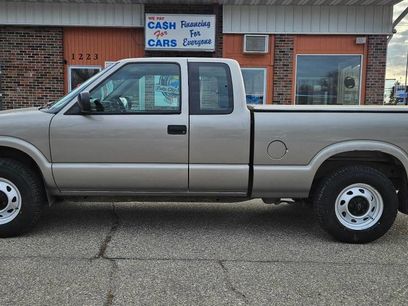 Used 2003 Chevrolet S10 Pickup 4x4 Extended Cab w/ Cold Climate Package