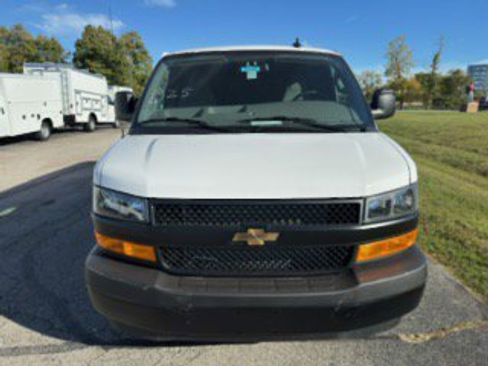 New 2025 Chevrolet Express 2500 w/ Driver Convenience Package image 3