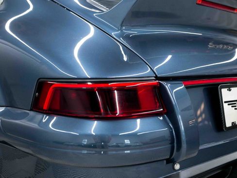 Used 1991 Porsche 911 Carrera image 33