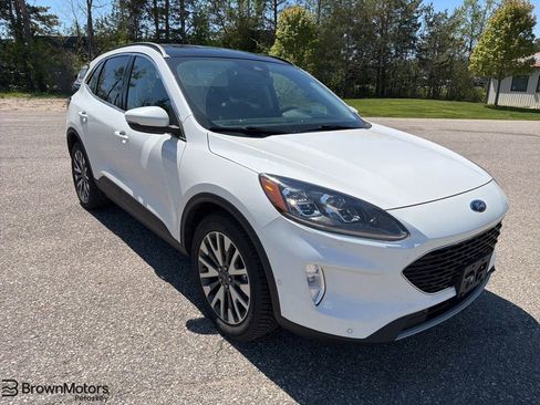 Used 2020 Ford Escape Titanium AWD/4WD image 1