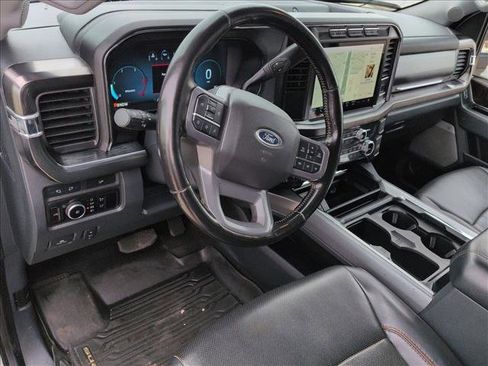 Used 2023 Ford F350 Lariat w/ Sport Appearance Package image 9