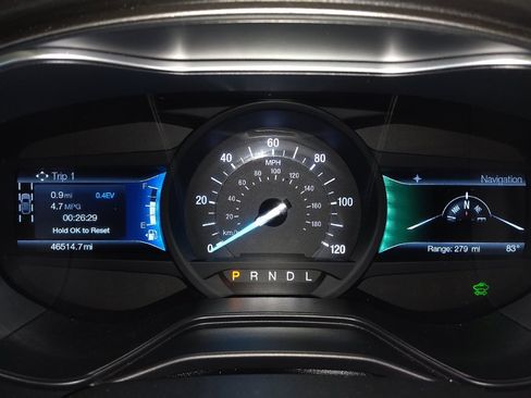 Used 2019 Ford Fusion SE FWD image 23