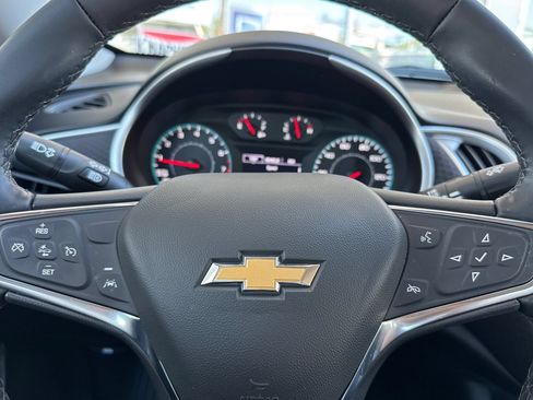 Used 2024 Chevrolet Malibu RS FWD image 23