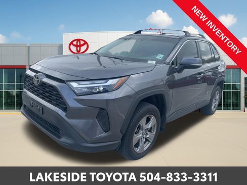 Used 2024 Toyota RAV4 XLE image 1