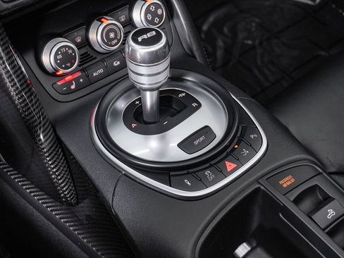 Used 2012 Audi R8 V8 AWD/4WD image 28