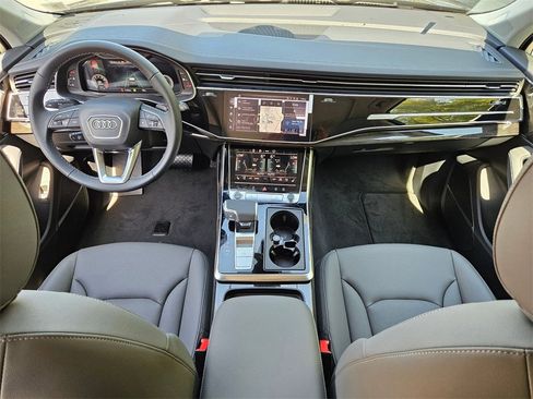 New 2025 Audi Q7 3.0T Premium Plus image 20
