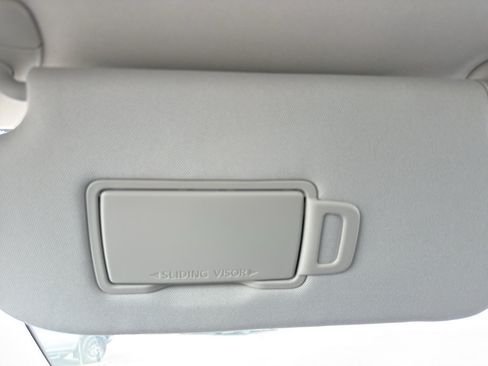 New 2026 Nissan Pathfinder SL image 24