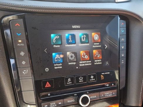 Certified 2025 INFINITI QX50 Pure image 16