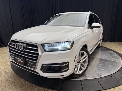 Used 2018 Audi Q7 3.0T Prestige w/ Prestige Package image 2