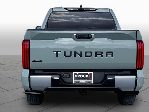 Used 2024 Toyota Tundra Limited w/ Power Package AWD/4WD image 5