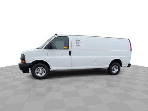 Certified 2023 Chevrolet Express 2500 Extended w/ Driver Convenience Package image 5