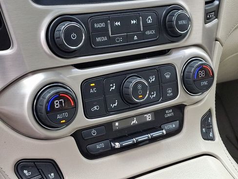 Used 2020 GMC Yukon XL Denali w/ Open Road Package image 18