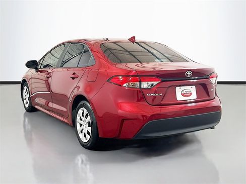 Used 2024 Toyota Corolla LE image 6