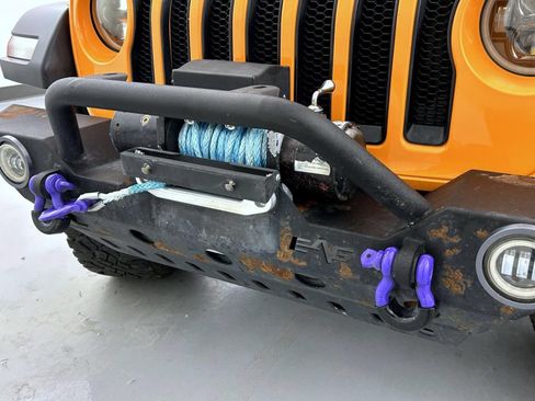 Used 2018 Jeep Wrangler Unlimited Sport S AWD/4WD image 28