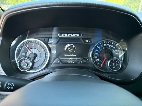 Used 2025 RAM 1500 Big Horn AWD/4WD image 9