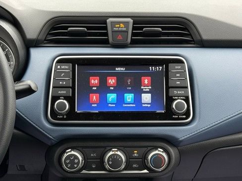 New 2025 Nissan Versa SV w/ Trunk Package image 22