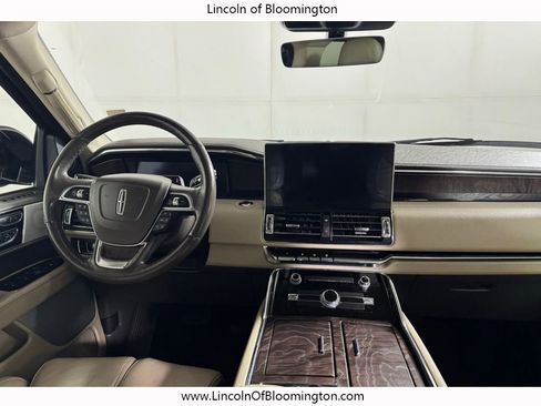 Certified 2022 Lincoln Navigator L Reserve AWD/4WD image 22