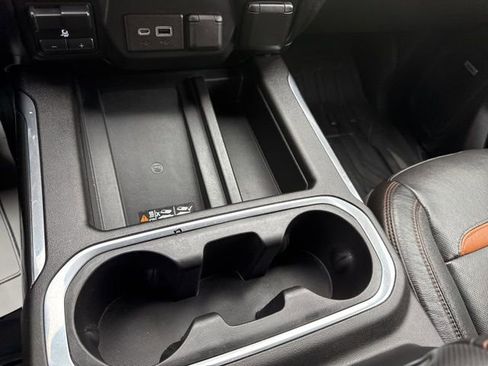 Used 2019 GMC Sierra 1500 AT4 w/ AT4 Premium Package image 27