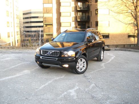Used 2012 Volvo XC90 3.2 image 17