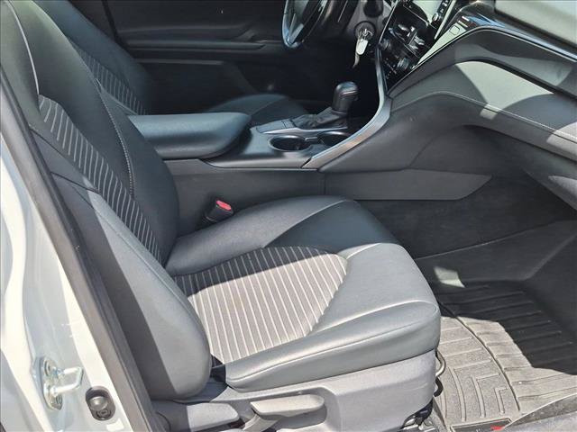 Used 2023 Toyota Camry SE FWD image 18