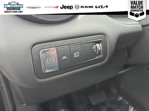 Used 2024 Chevrolet Blazer EV LT AWD/4WD image 16