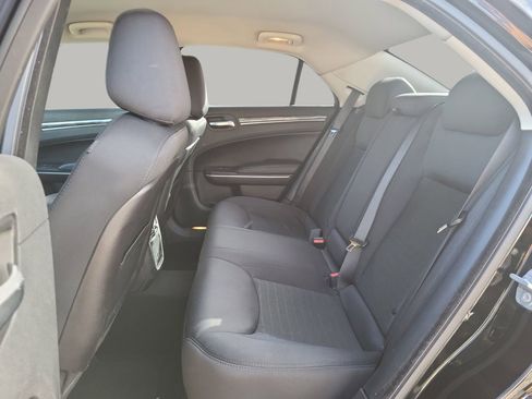 Used 2019 Chrysler 300 Touring w/ Sport Appearance Package image 16