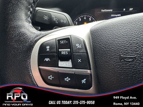 Used 2021 Ford Explorer XLT w/ Equipment Group 202A image 19