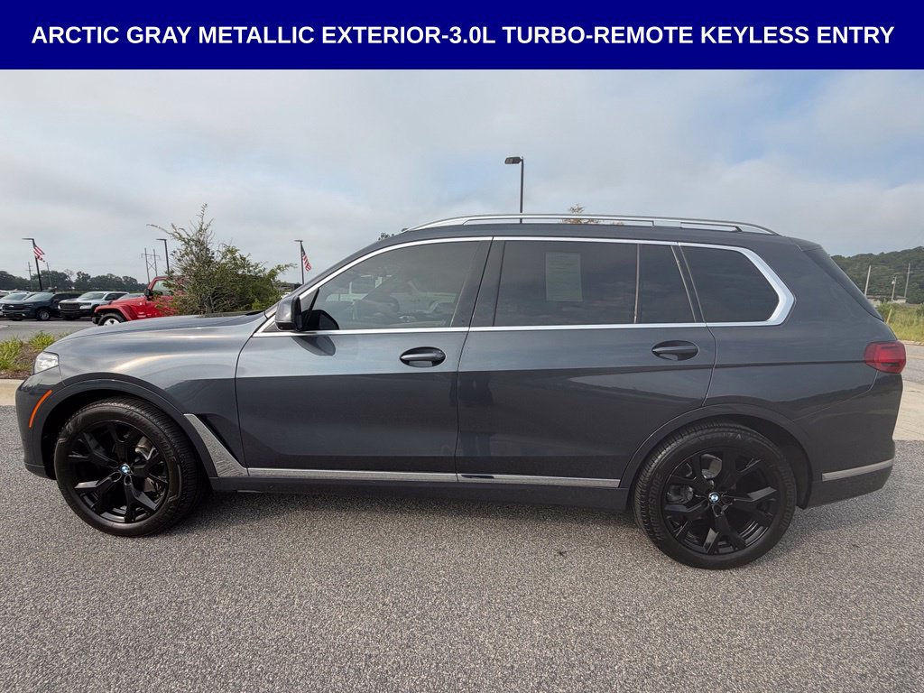 Used 2021 BMW X7 xDrive40i w/ Premium Package AWD/4WD image 3
