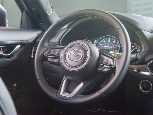 New 2025 MAZDA CX-5 Signature image 20