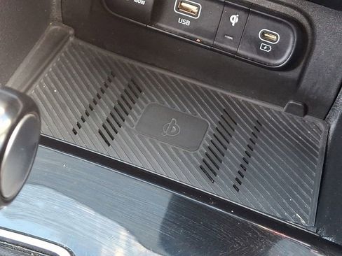 Used 2023 Kia Sportage EX image 26